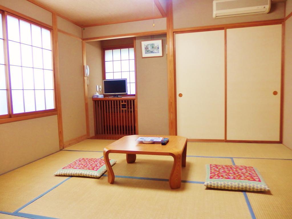 Berg Marukaneya Nozawaonsen Bagian luar foto